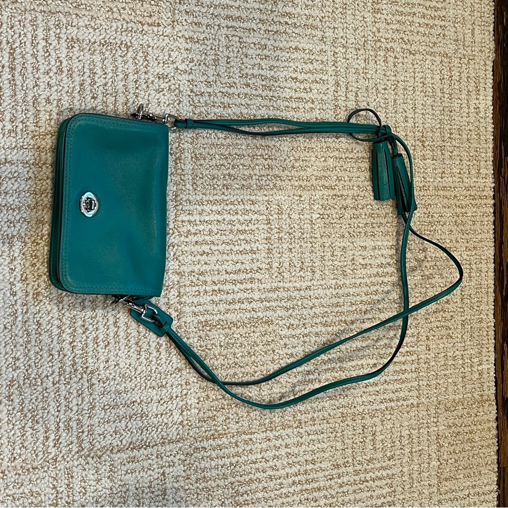Vintage Coach Penny Legacy Green Leather Pocket Crossbody Bag No. H1269-19914